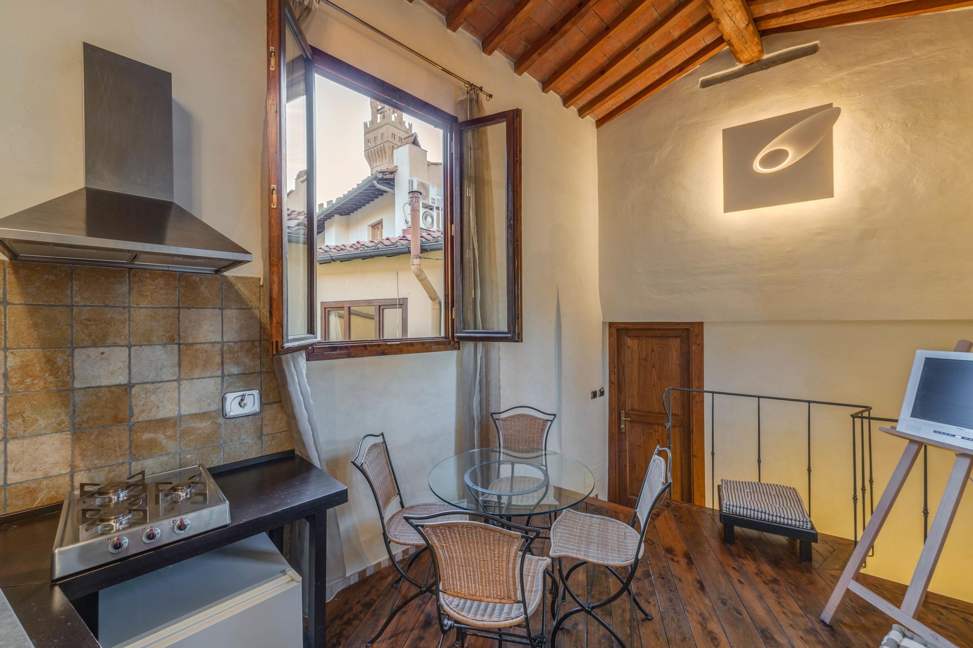 Alojamento de Acomodação e Pequeno-almoço Residenza D'epoca In Piazza Della Signoria 2*
