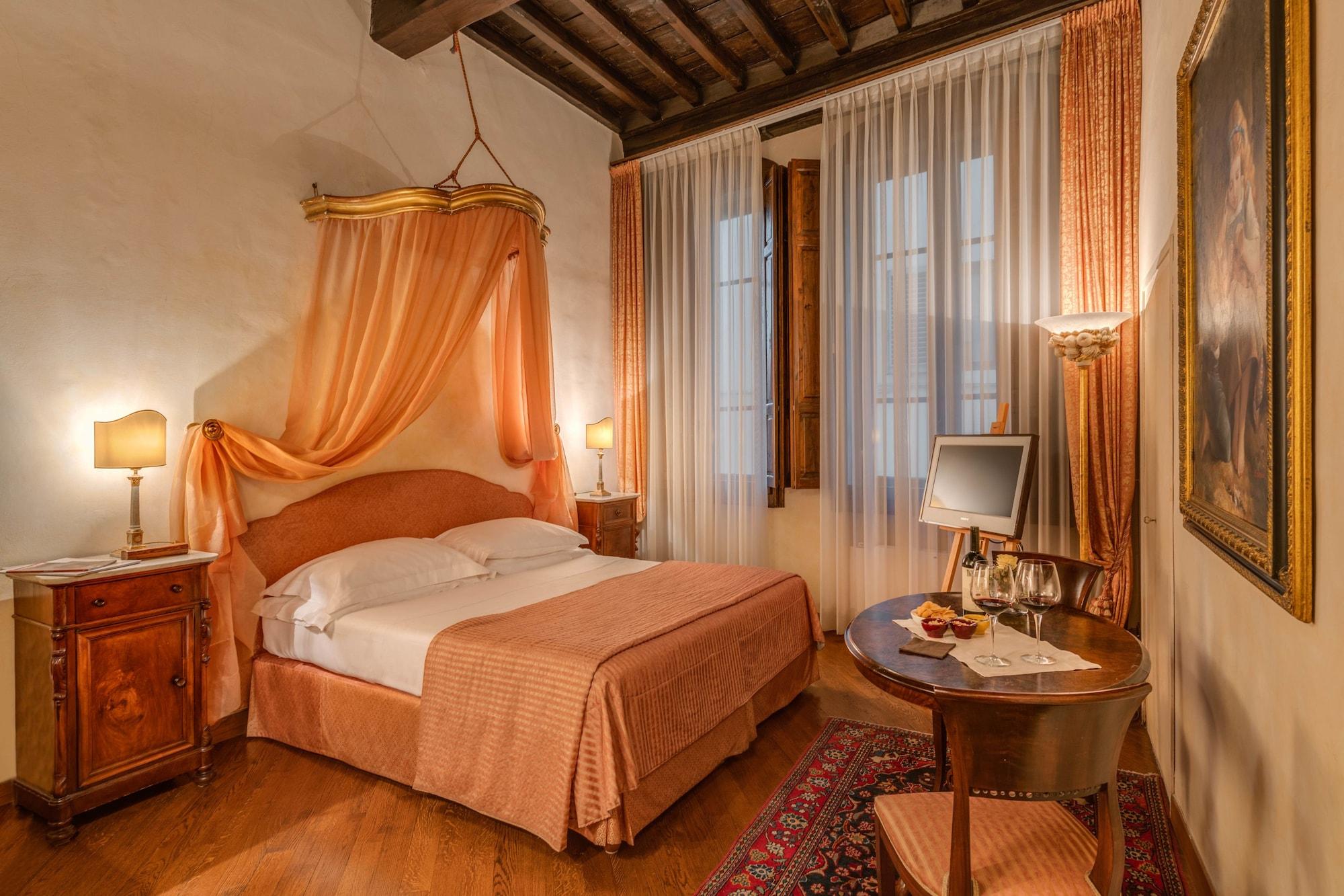 Residenza D'epoca In Piazza Della Signoria Alojamento de Acomodação e Pequeno-almoço Florença